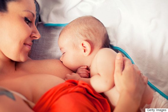 नवजात शिशु के लिए विटामिन डी का स्रोत स्तनपान breastfeeding is the source of vitamin d for children